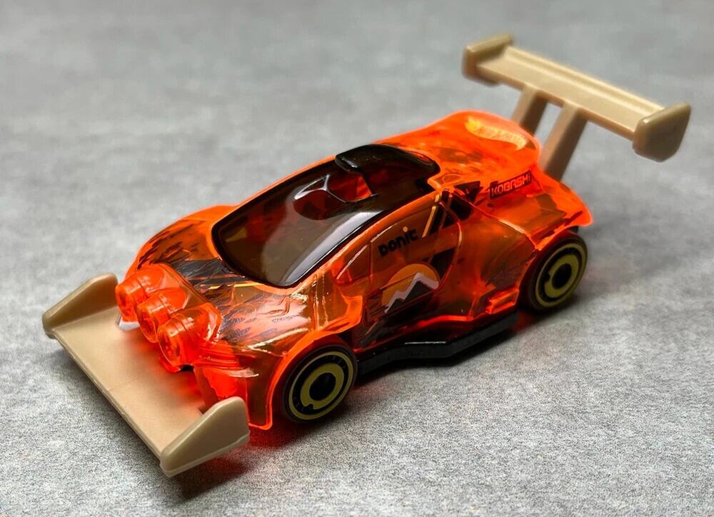 Hot Wheels Mystery Models Series Sealed Unopened Rising Heat #9 & Sticker